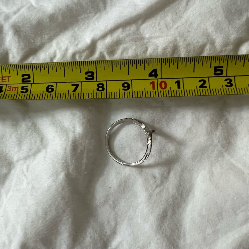 Silver Ring - Picture 2 of 4